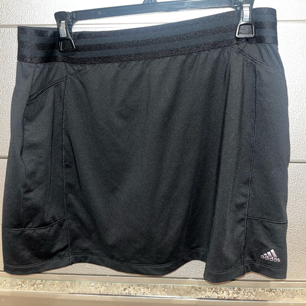 ADIDAS golf tennis skirt with back pocket